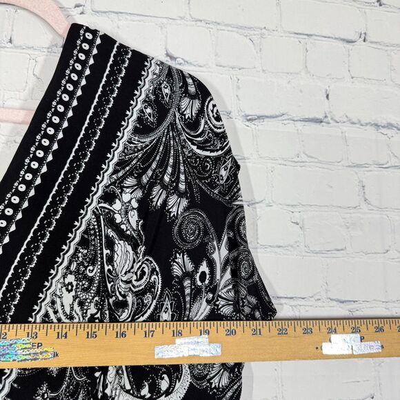 Kiara V-Neck Dress Women Plus XXL Black and White Short Sleeve Fair Isle Flowy - Picture 7 of 10